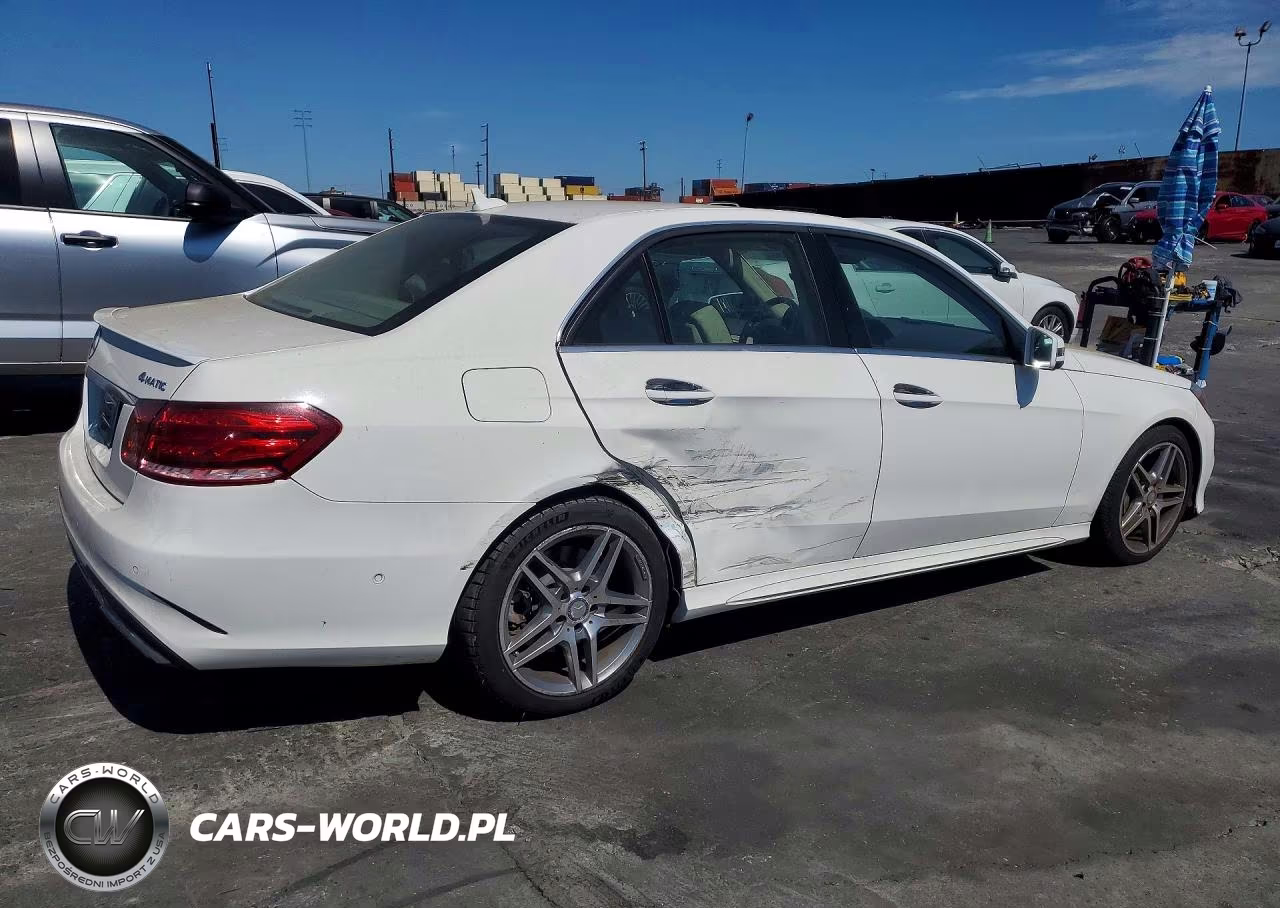 2014 Mercedes-Benz E 550 4Matic VIN:WDDHF9BB6EA883162 - 3