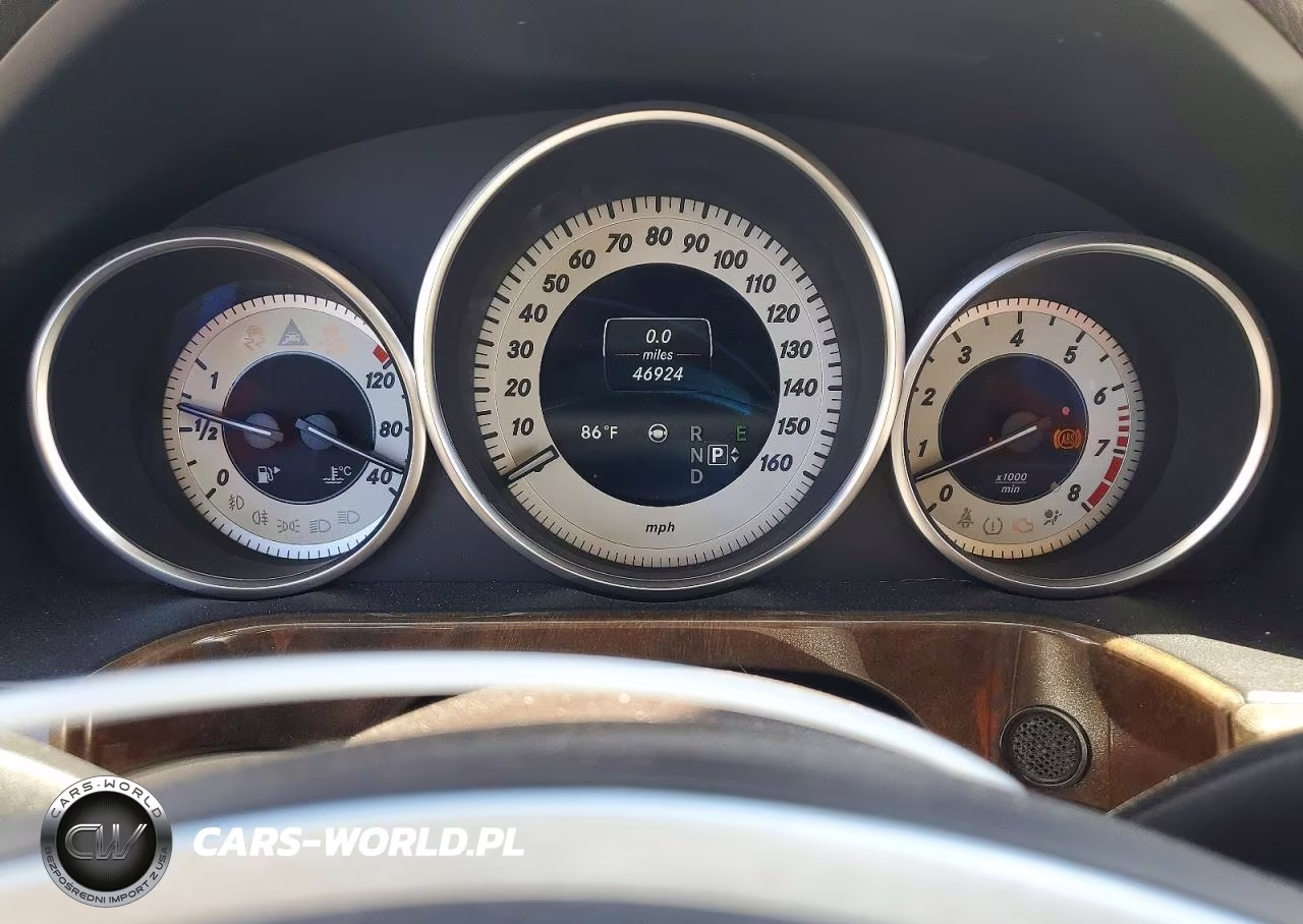 2014 Mercedes-Benz E 550 4Matic VIN:WDDHF9BB6EA883162 - 9