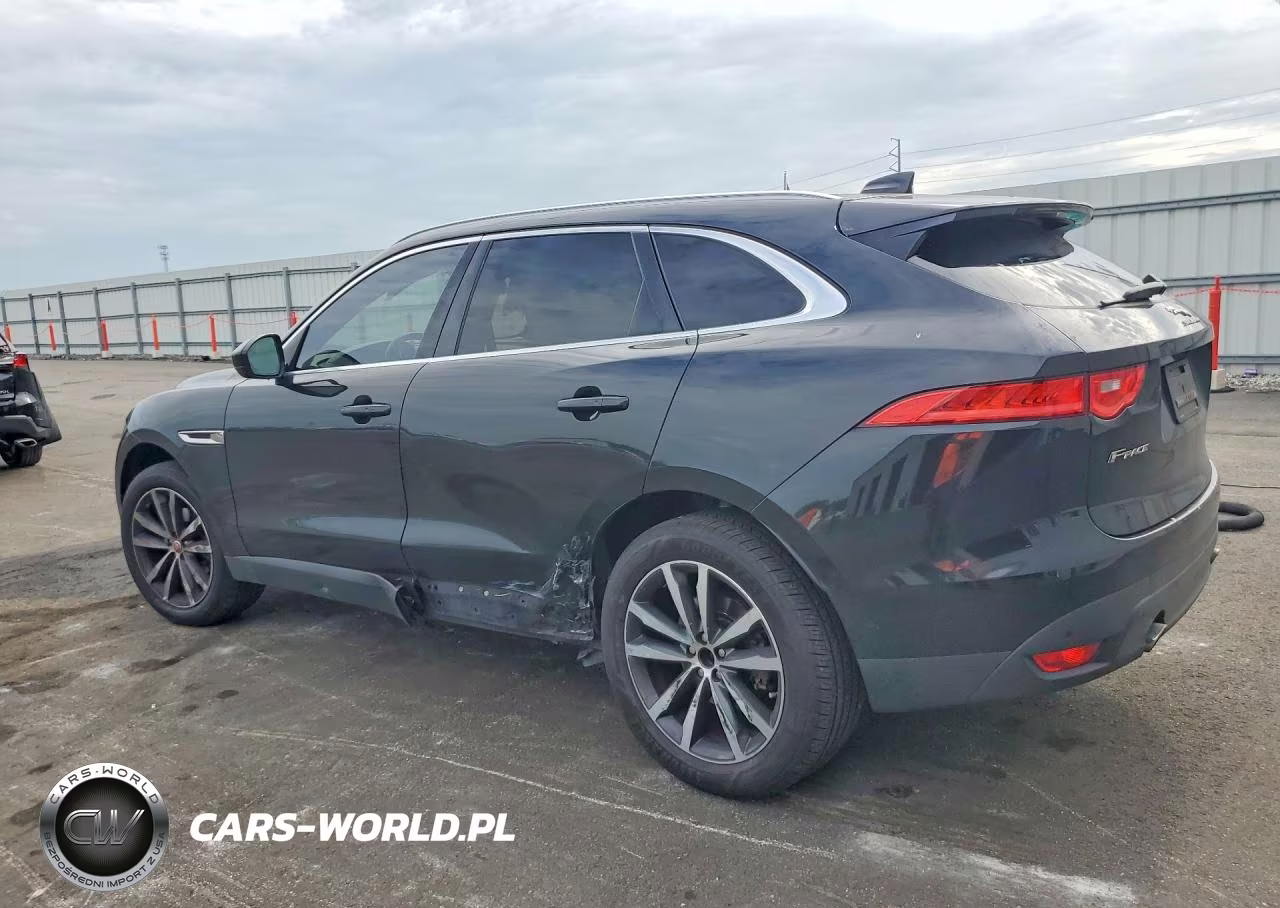 2018 Jaguar F-Pace Prestige VIN:SADCK2FX5JA258683 - 2