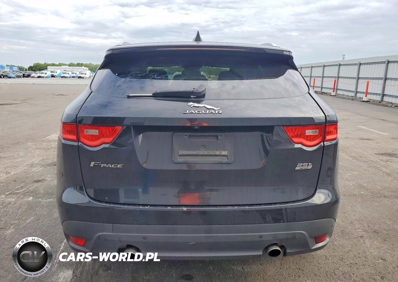 2018 Jaguar F-Pace Prestige VIN:SADCK2FX5JA258683 - 6