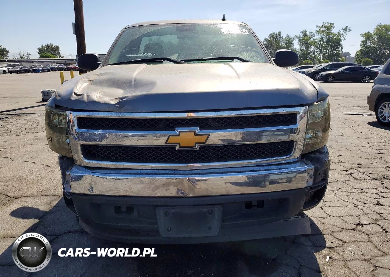 2008 Chevrolet Silverado C1500 VIN:1GCEC14X58Z202883 - 5