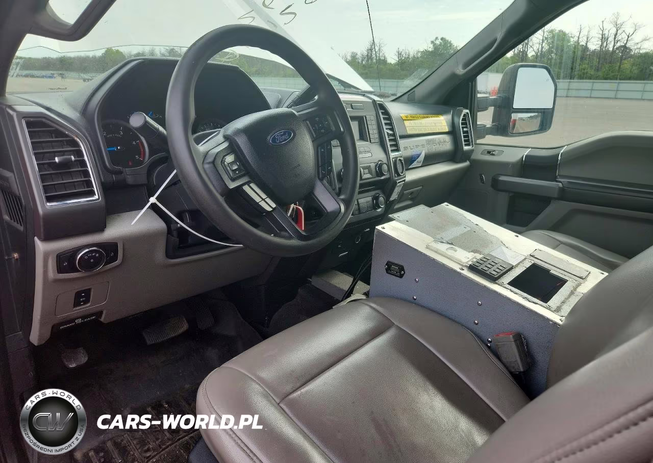 2017 Ford F550 Super Duty VIN:1FD0X5HT9HEC91194 - 8