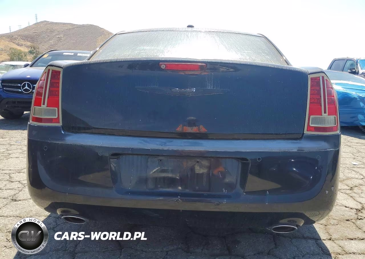 2013 Chrysler 300C VIN:2C3CCAET6DH630737 - 6