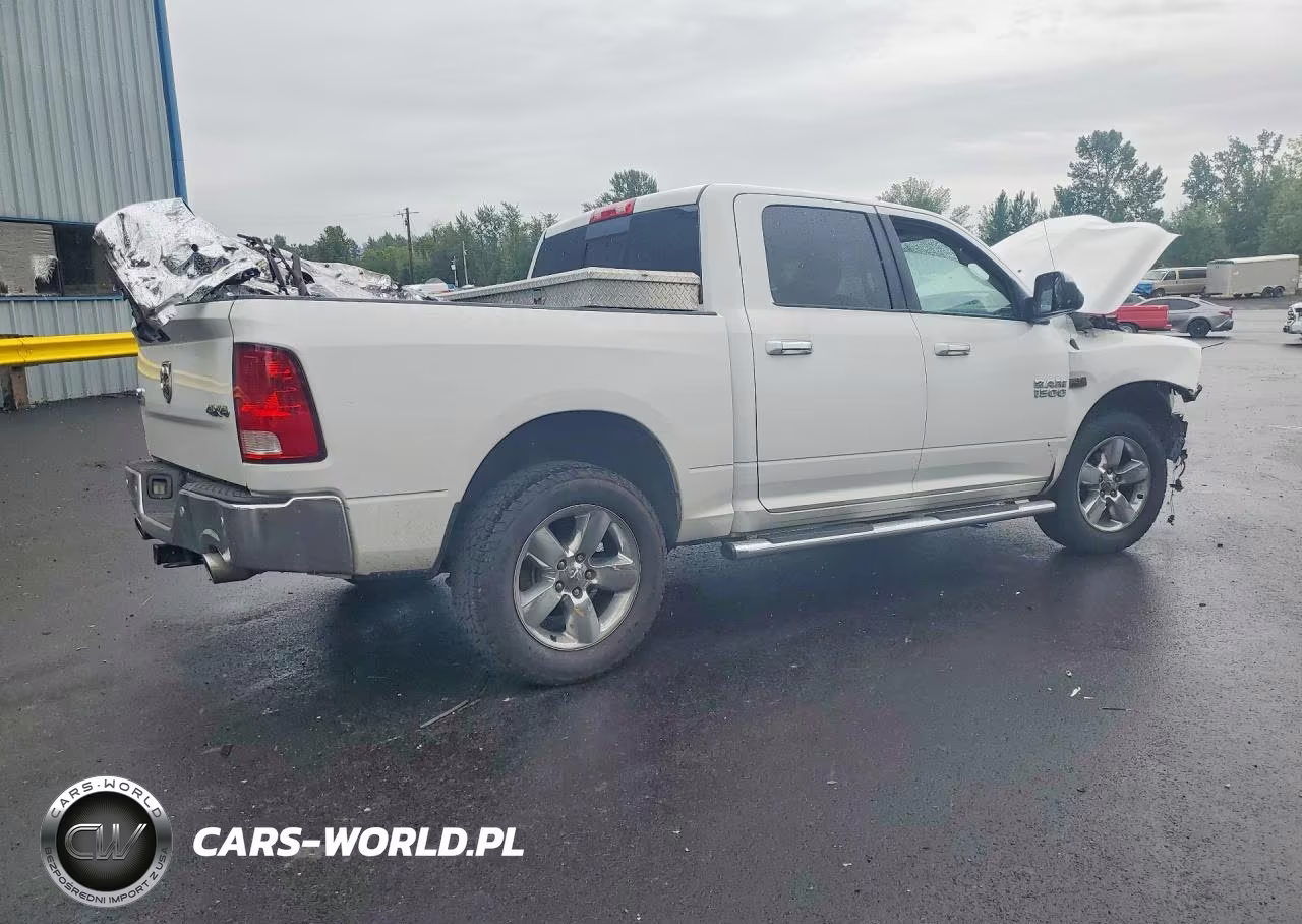 2016 Ram 1500 Slt VIN:3C6RR7LT1GG207070 - 3