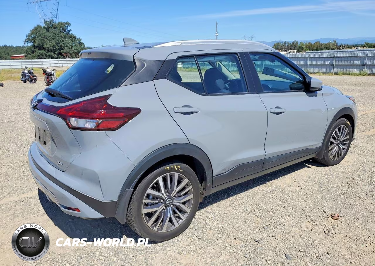 2022 Nissan Kicks Sv VIN:3N1CP5CVXNL481272 - 3