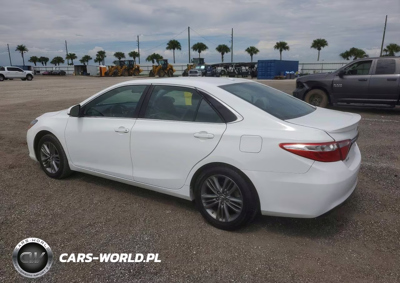 2016 Toyota Camry Se VIN:4T1BF1FK1GU213415 - 2