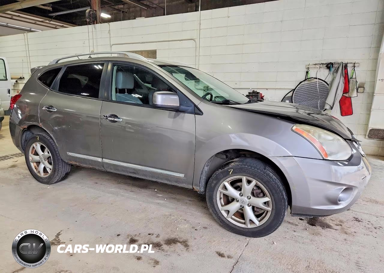 2011 Nissan Rogue S VIN:JN8AS5MV1BW677094 - 4