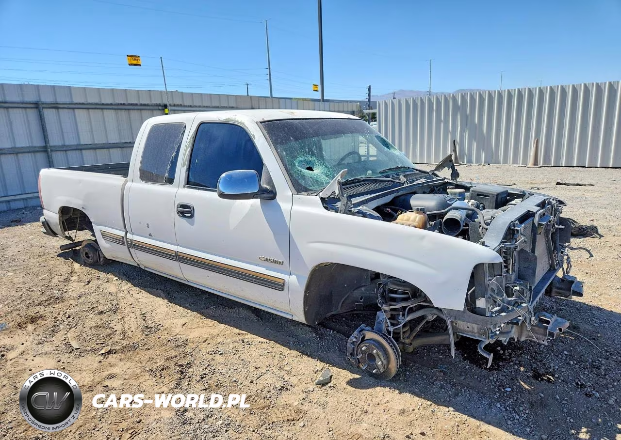 2002 Chevrolet Silverado C1500 VIN:2GCEC19V221328349 - 4