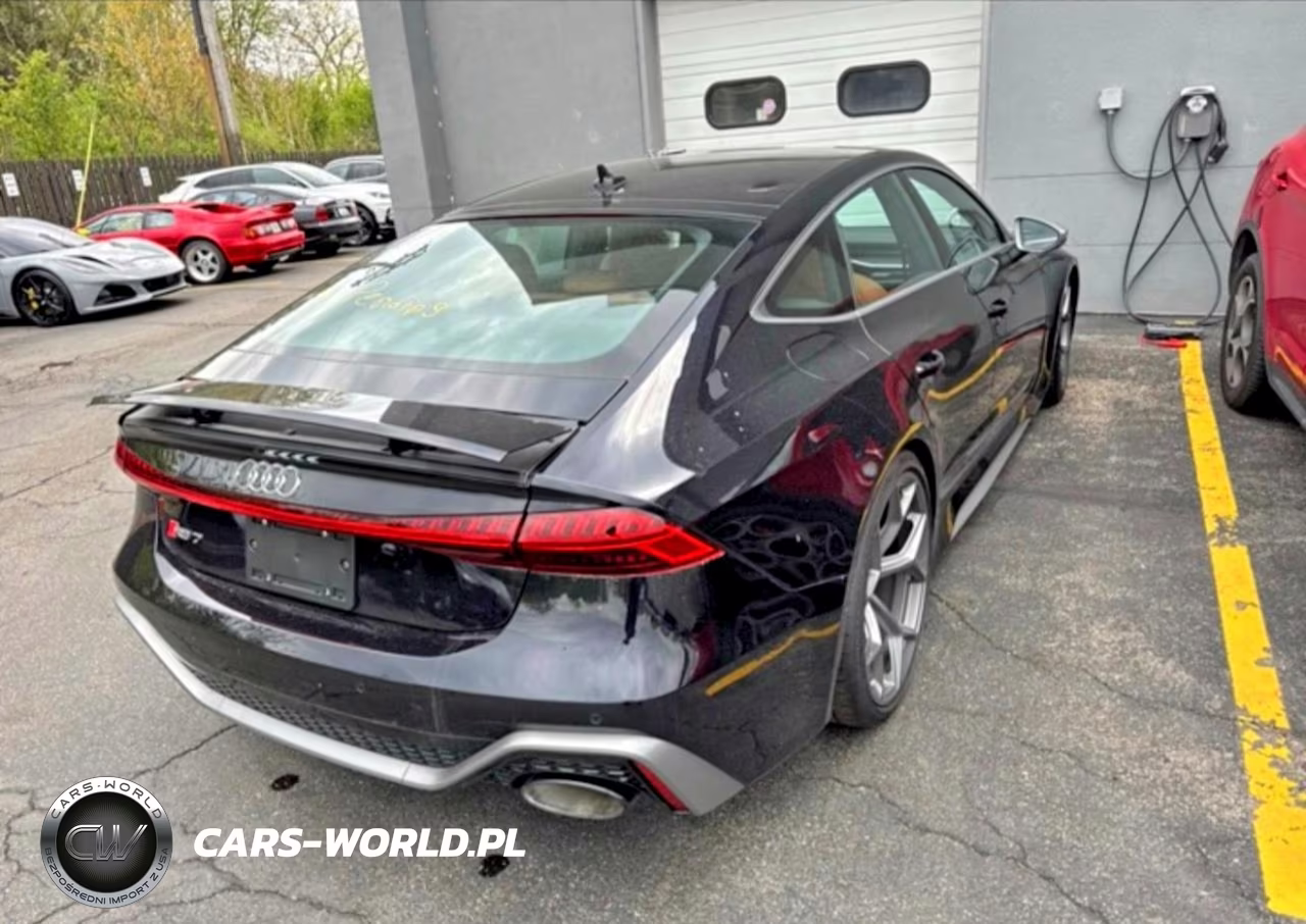 2025 Audi Rs7 VIN:WUAPDBF24SN900805 - 4