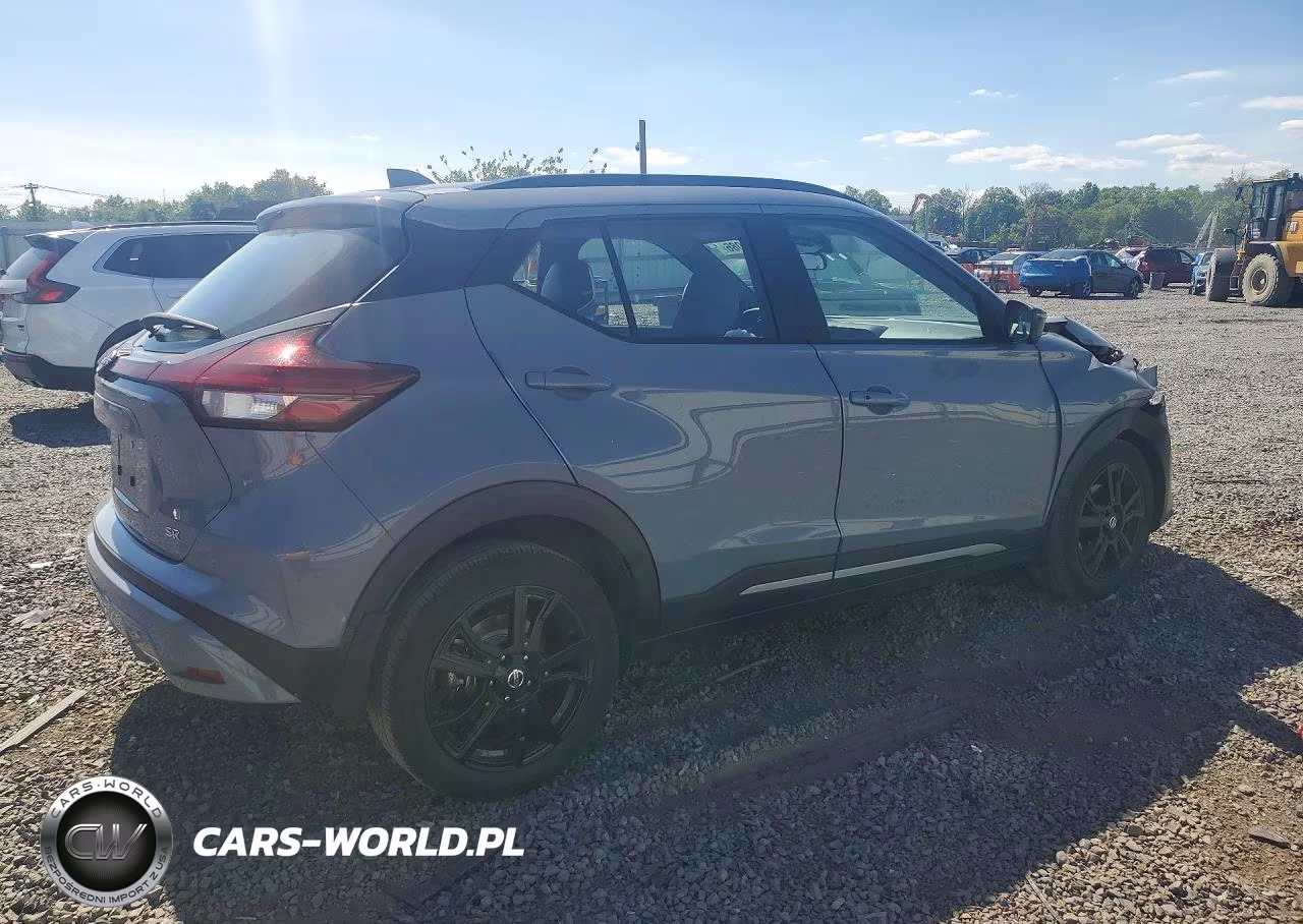 2023 Nissan Kicks Sr VIN:3N1CP5DV0PL571404 - 3