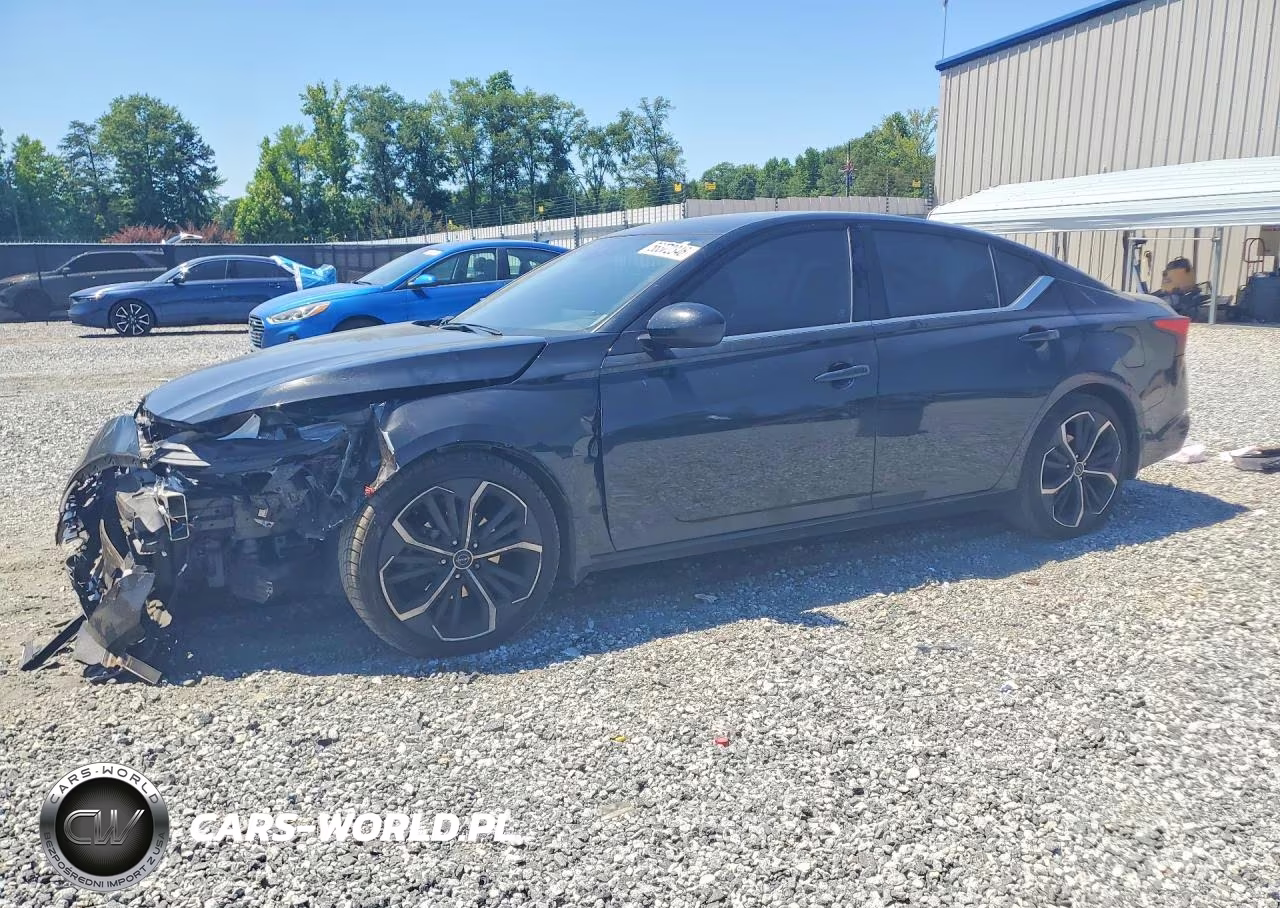 2024 Nissan Altima Sr – zdjęcie 1 z 12