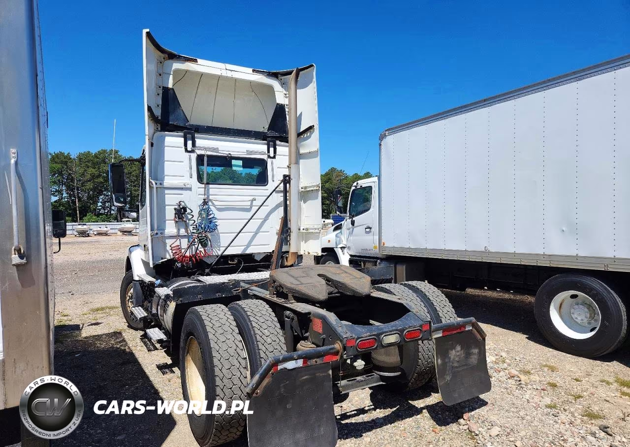 2016 Volvo Vnm Semi Truck VIN:4V4M39DF0GN939002 - 3