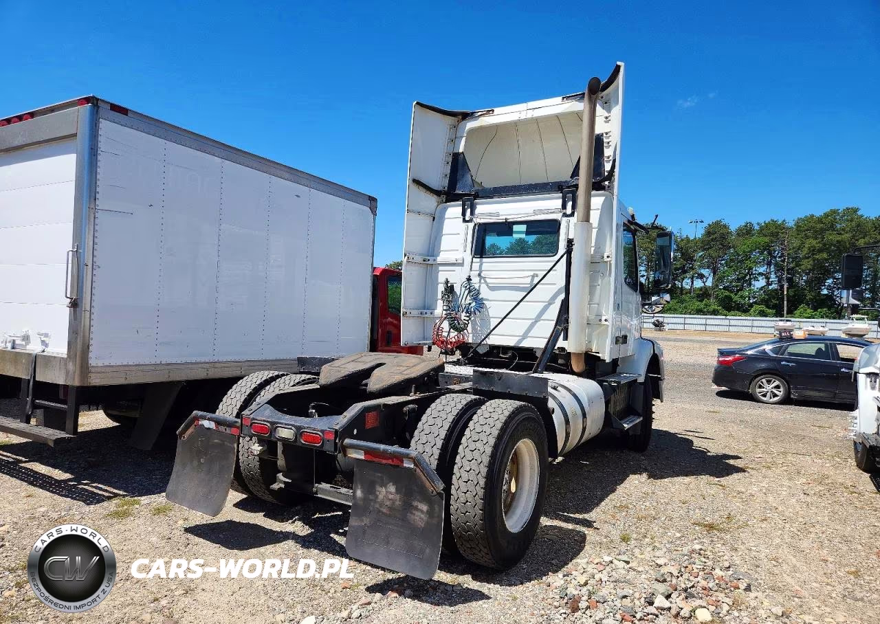 2016 Volvo Vnm Semi Truck VIN:4V4M39DF0GN939002 - 4