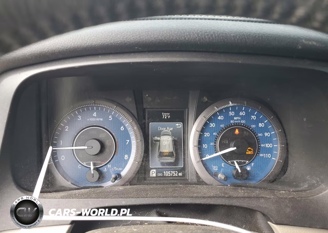 2017 Toyota Sienna Xle VIN:5TDYZ3DC7HS877107 - 9