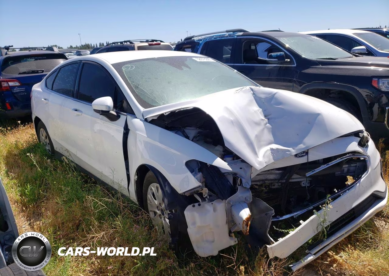 2020 Ford Fusion S VIN:3FA6P0G71LR149519 - 4