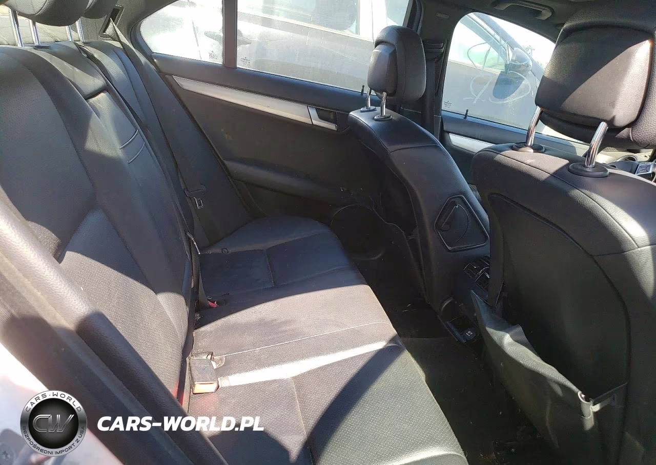 2014 Mercedes-Benz C 250 VIN:WDDGF4HB2ER310671 - 10