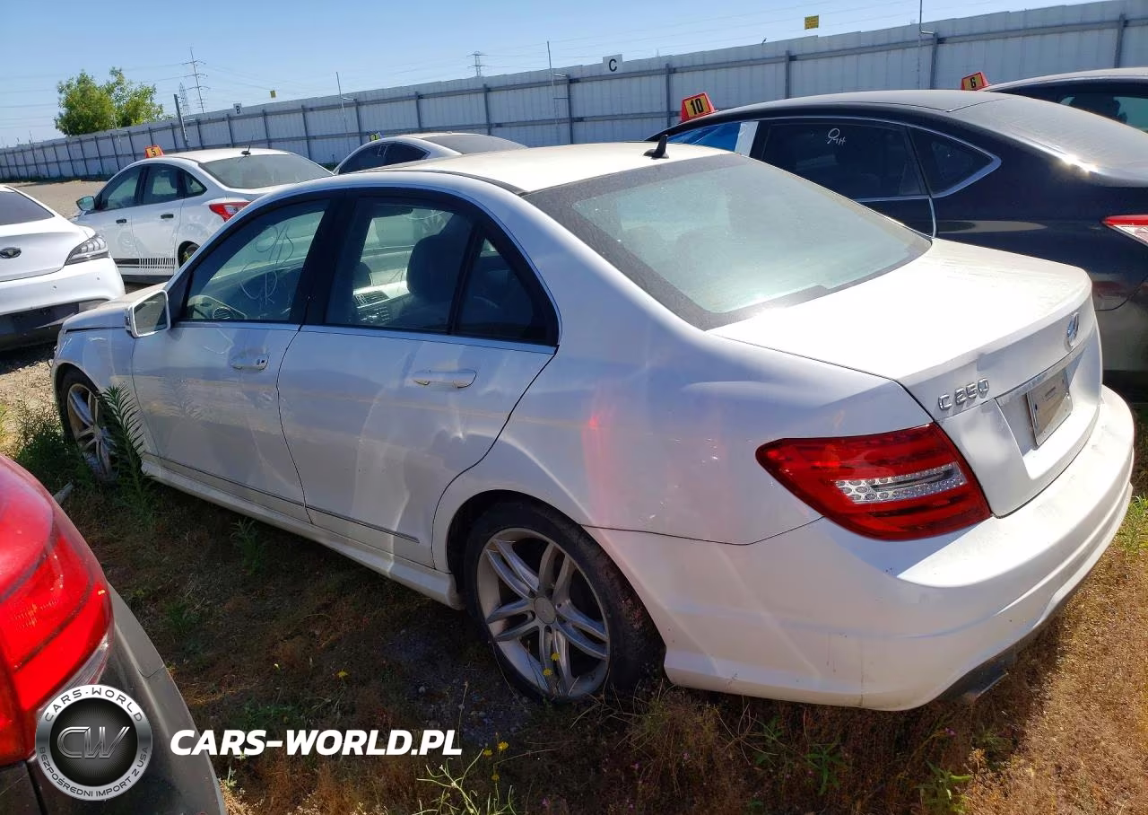 2014 Mercedes-Benz C 250 VIN:WDDGF4HB2ER310671 - 2