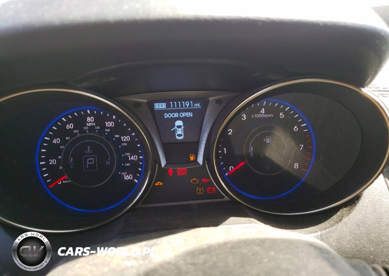 2014 Hyundai Genesis Coupe 2.0T VIN:KMHHT6KD4EU119985 - 9