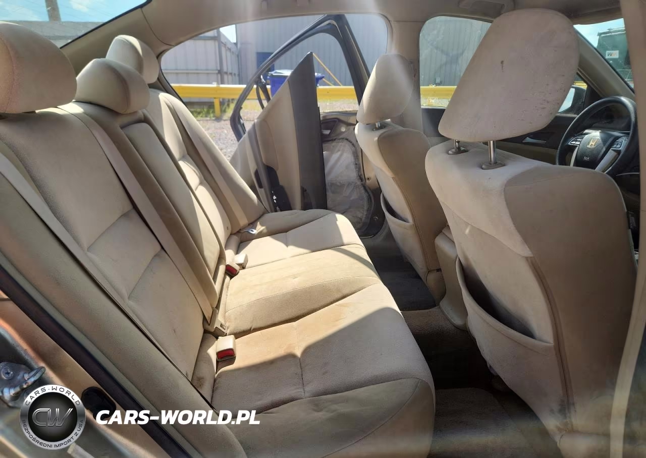 2008 Honda Accord Lxp VIN:JHMCP26408C060349 - 10