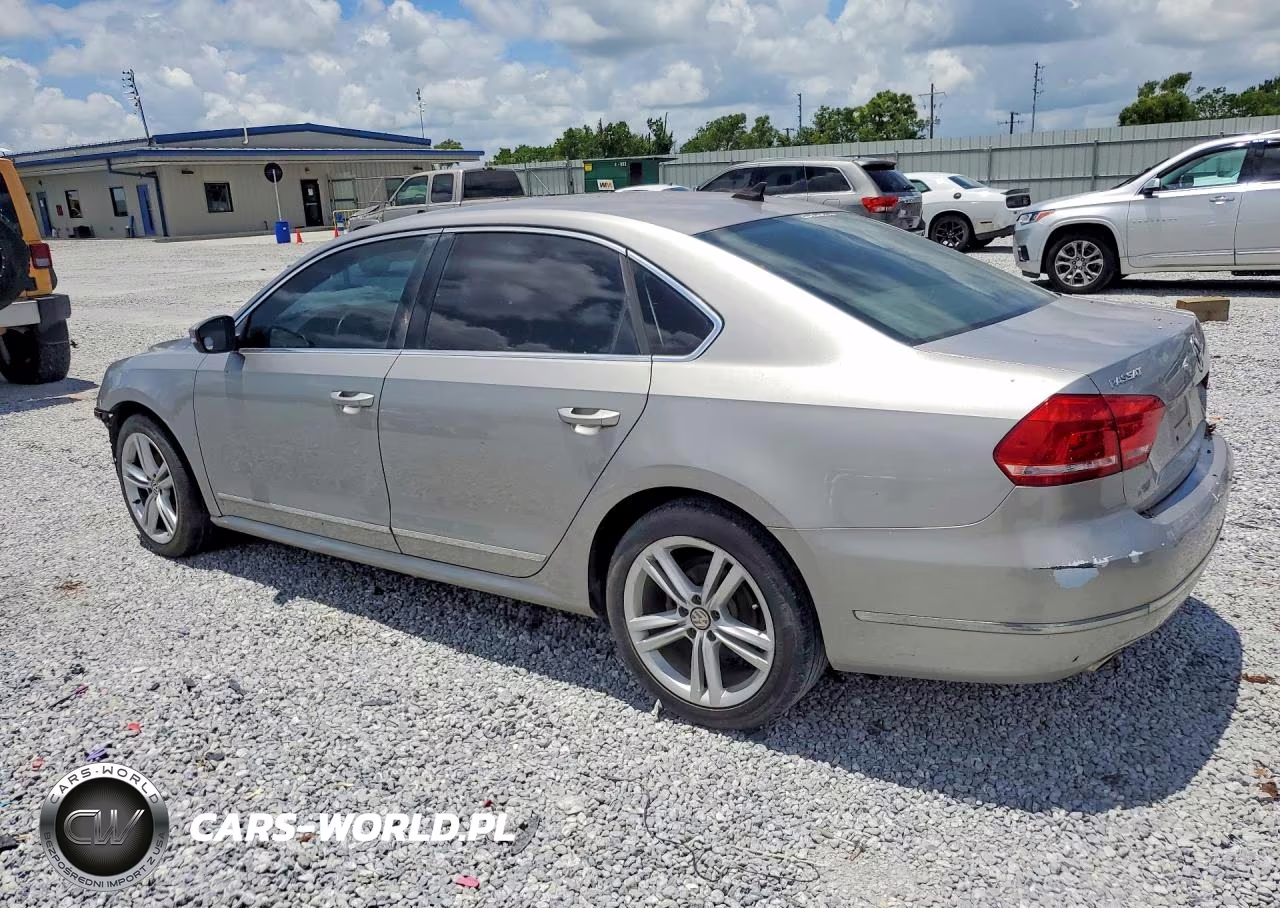 2013 Volkswagen Passat Se VIN:1VWBN7A30DC058364 - 2