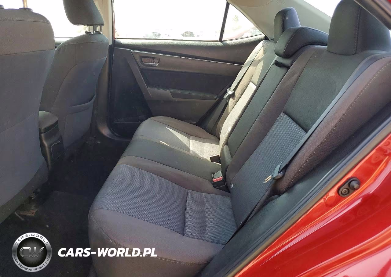 2017 Toyota Corolla Le VIN:5YFBURHE7HP638362 - 10