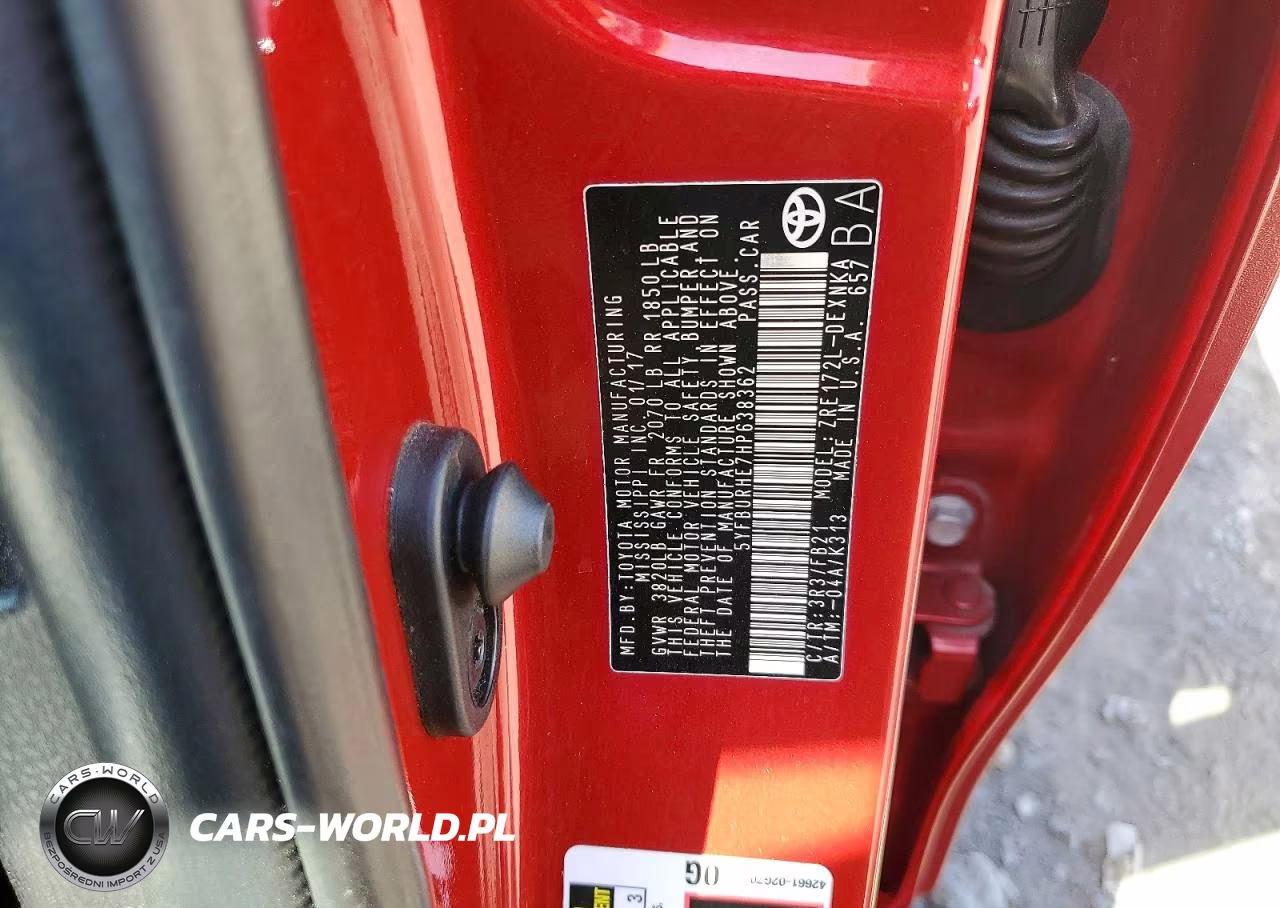2017 Toyota Corolla Le VIN:5YFBURHE7HP638362 - 12