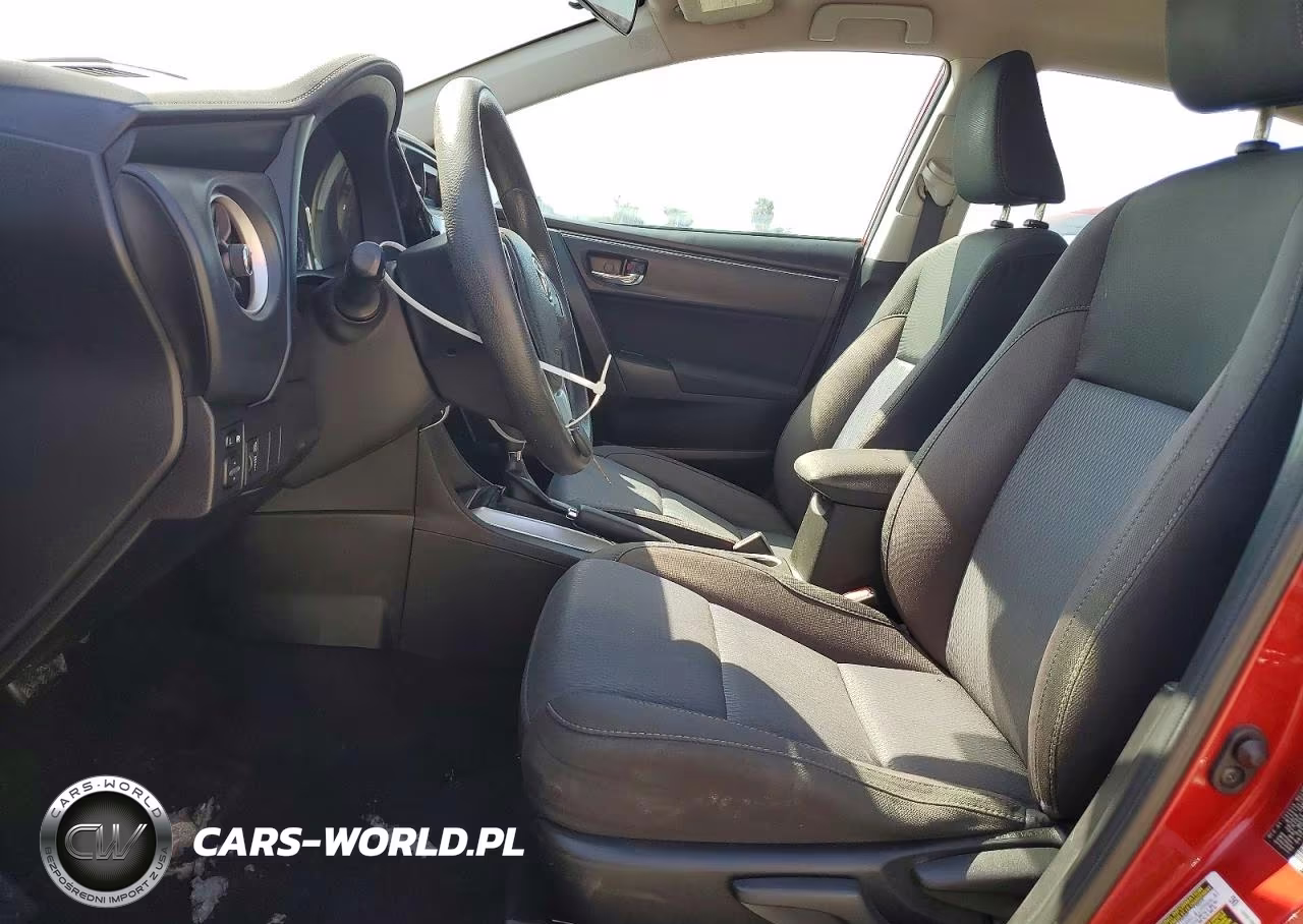 2017 Toyota Corolla Le VIN:5YFBURHE7HP638362 - 7
