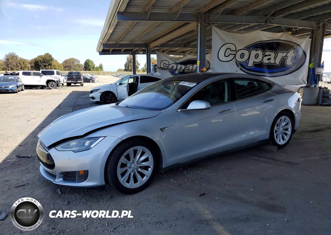 2015 Tesla Model S