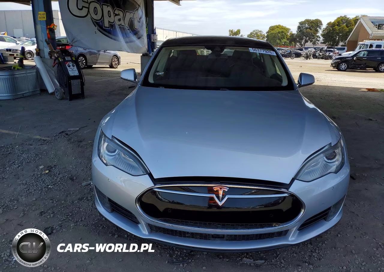 2015 Tesla Model S VIN:5YJSA1E16FF116097 - 5