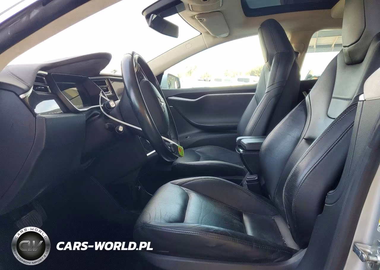 2015 Tesla Model S VIN:5YJSA1E16FF116097 - 7