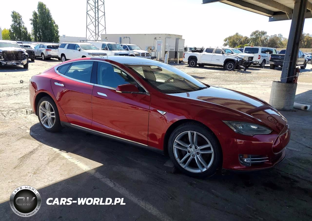 2013 Tesla Model S VIN:5YJSA1CNXDFP12929 - 4
