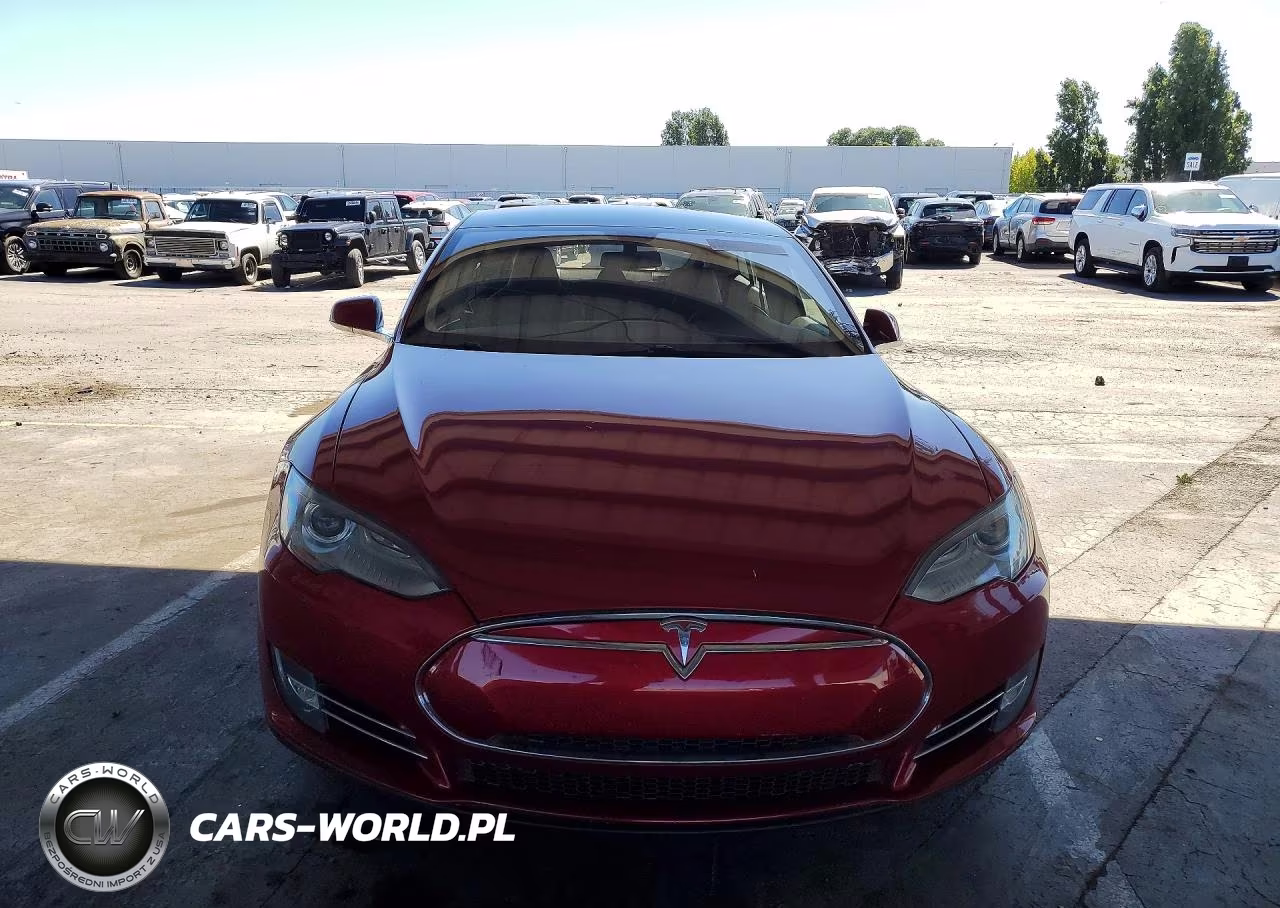 2013 Tesla Model S VIN:5YJSA1CNXDFP12929 - 5