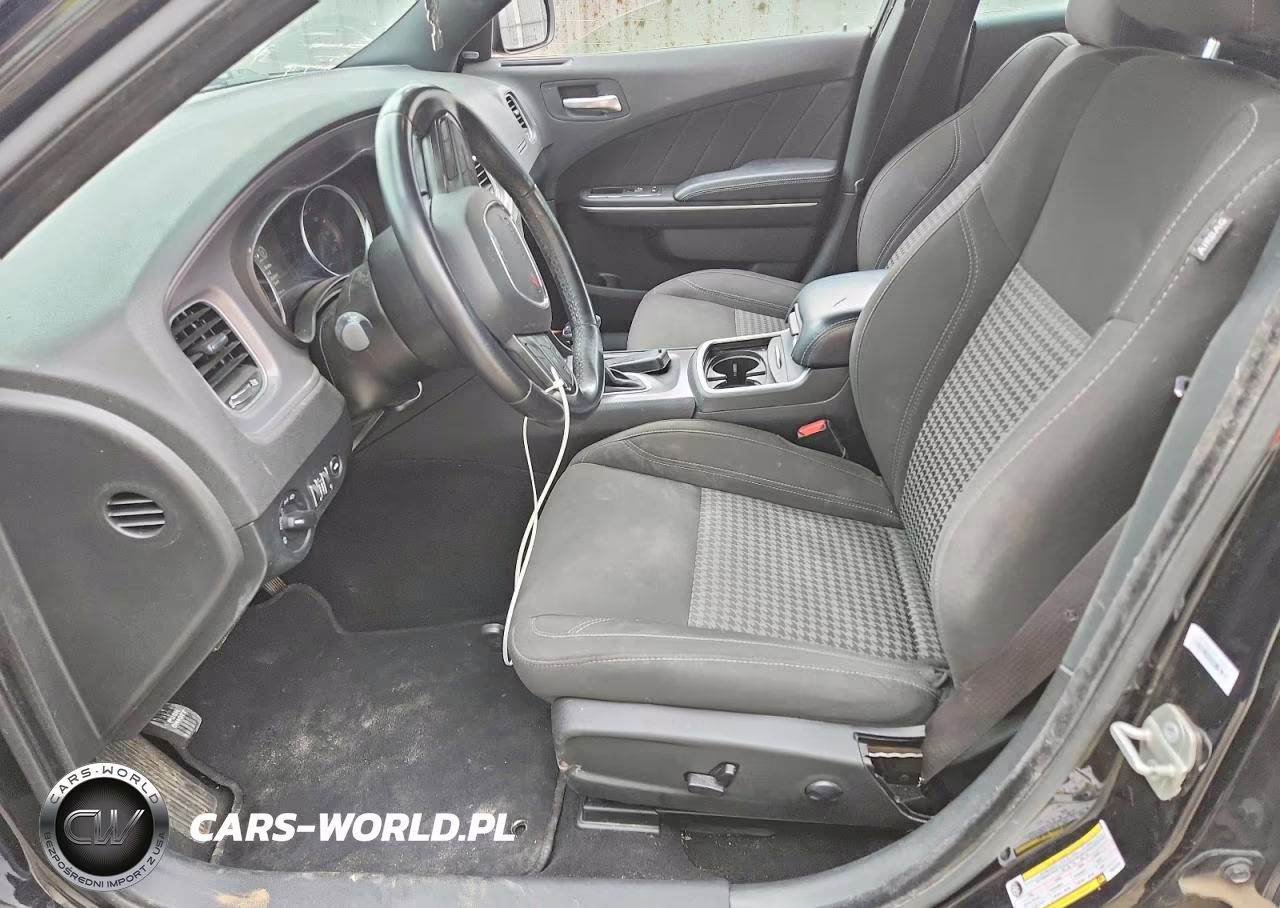 2023 Dodge Charger Sxt VIN:2C3CDXBG8PH572030 - 7