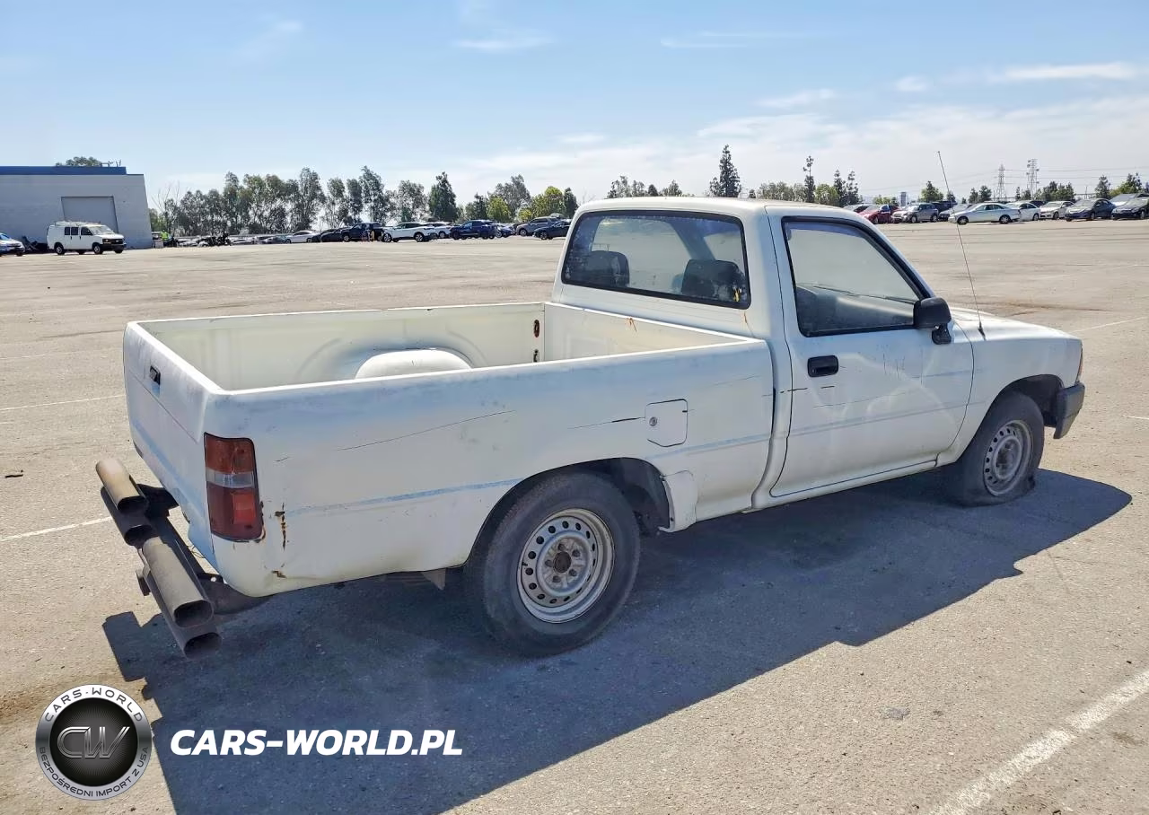 1992 Toyota Pickup VIN:4TARN81A1NZ045204 - 3