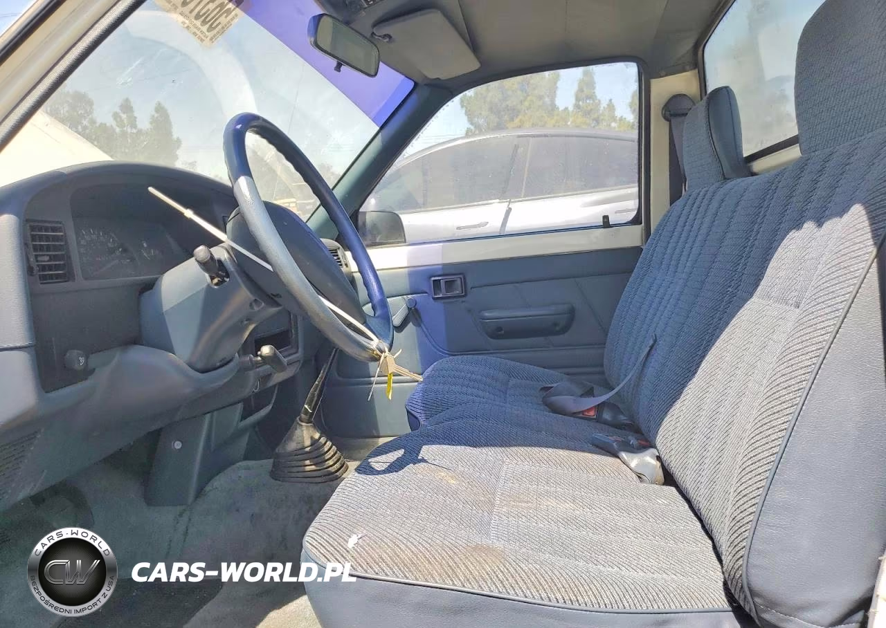 1992 Toyota Pickup VIN:4TARN81A1NZ045204 - 7