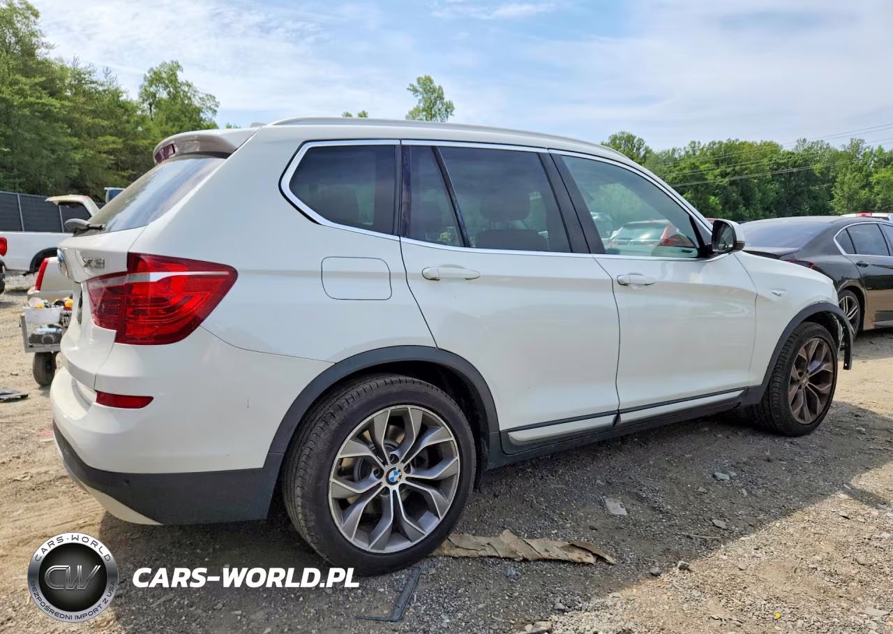 2017 BMW X3 xDrive28I VIN:5UXWX9C32H0W68070 - 3
