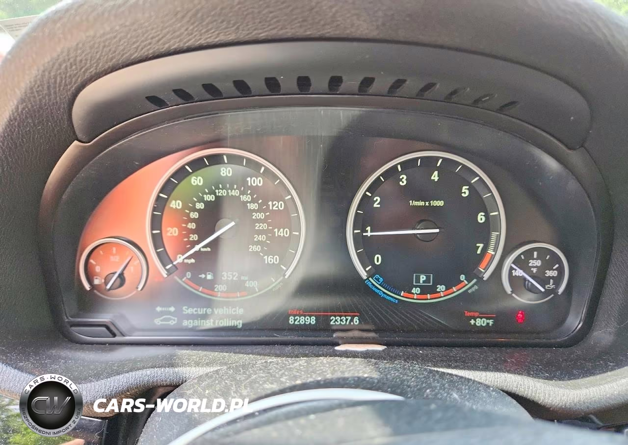 2017 BMW X3 xDrive28I VIN:5UXWX9C32H0W68070 - 9