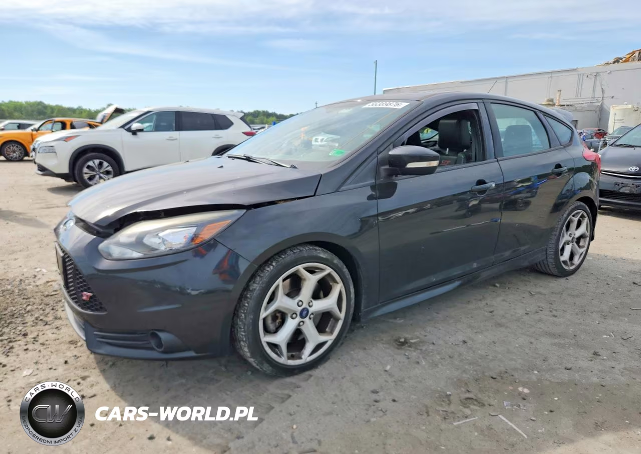 2014 Ford Focus St – zdjęcie 1 z 12