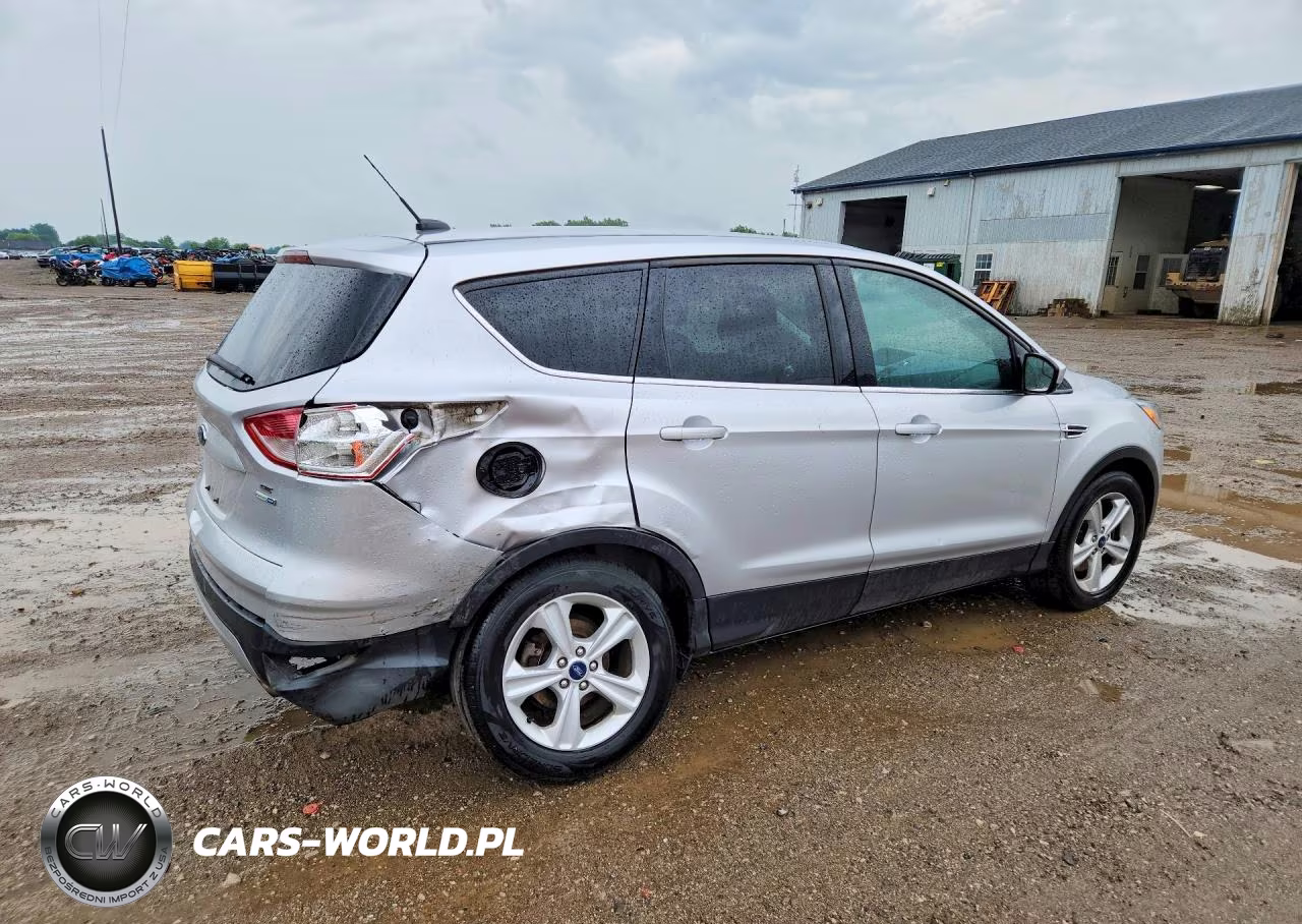 2015 Ford Escape Se VIN:1FMCU9GX4FUB21393 - 3
