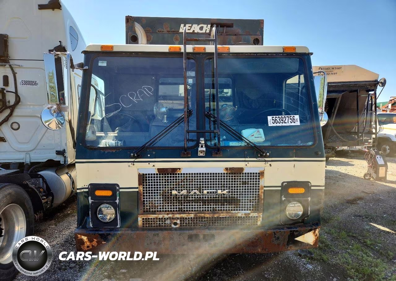 2004 Mack 600 Le600 VIN:1M2AC07C04M009948 - 9
