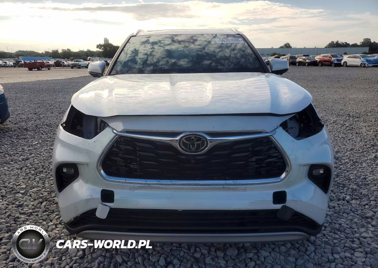 2023 Toyota Highlander Platinum VIN:5TDKDRAHXPS033374 - 5