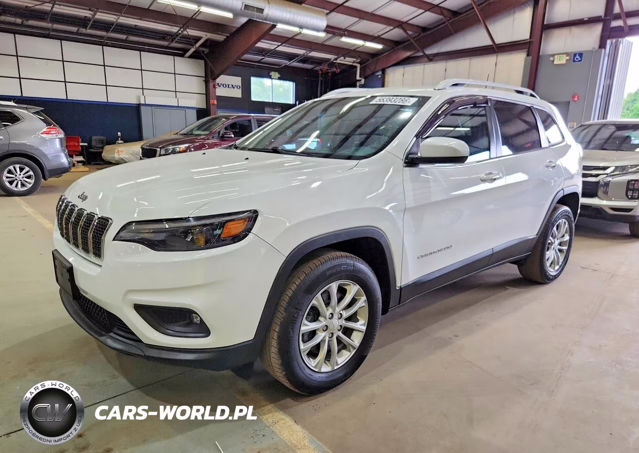 2019 Jeep Cherokee Latitude – zdjęcie 1 z 13