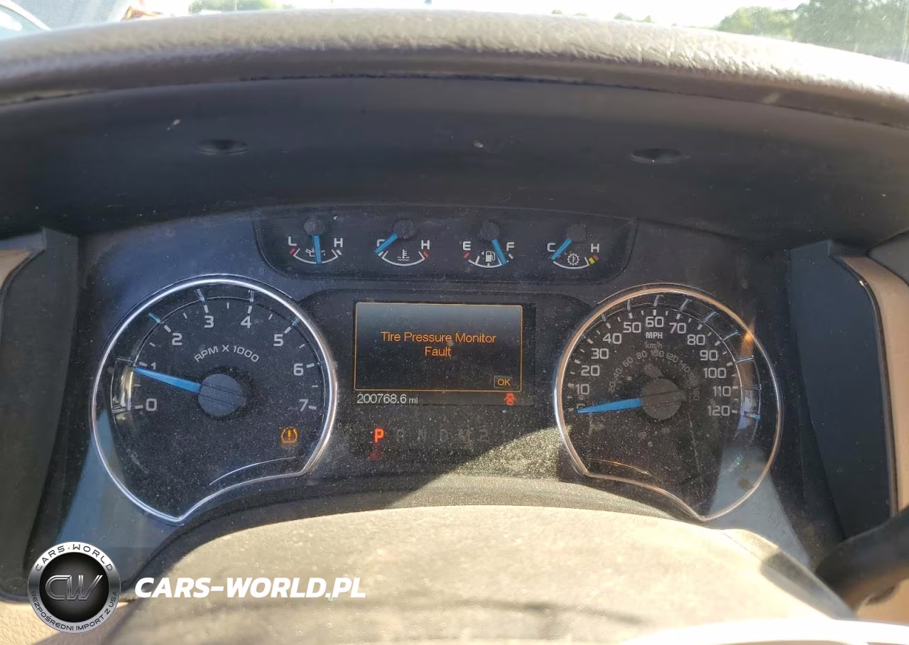2014 Ford F150 Super Cab VIN:1FTEX1EM2EKG12179 - 9