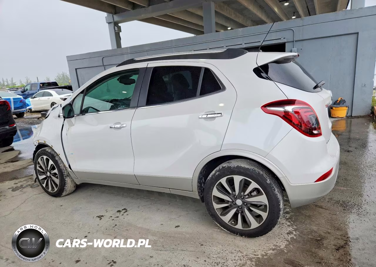 2018 Buick Encore Essence VIN:KL4CJCSB2JB558006 - 2