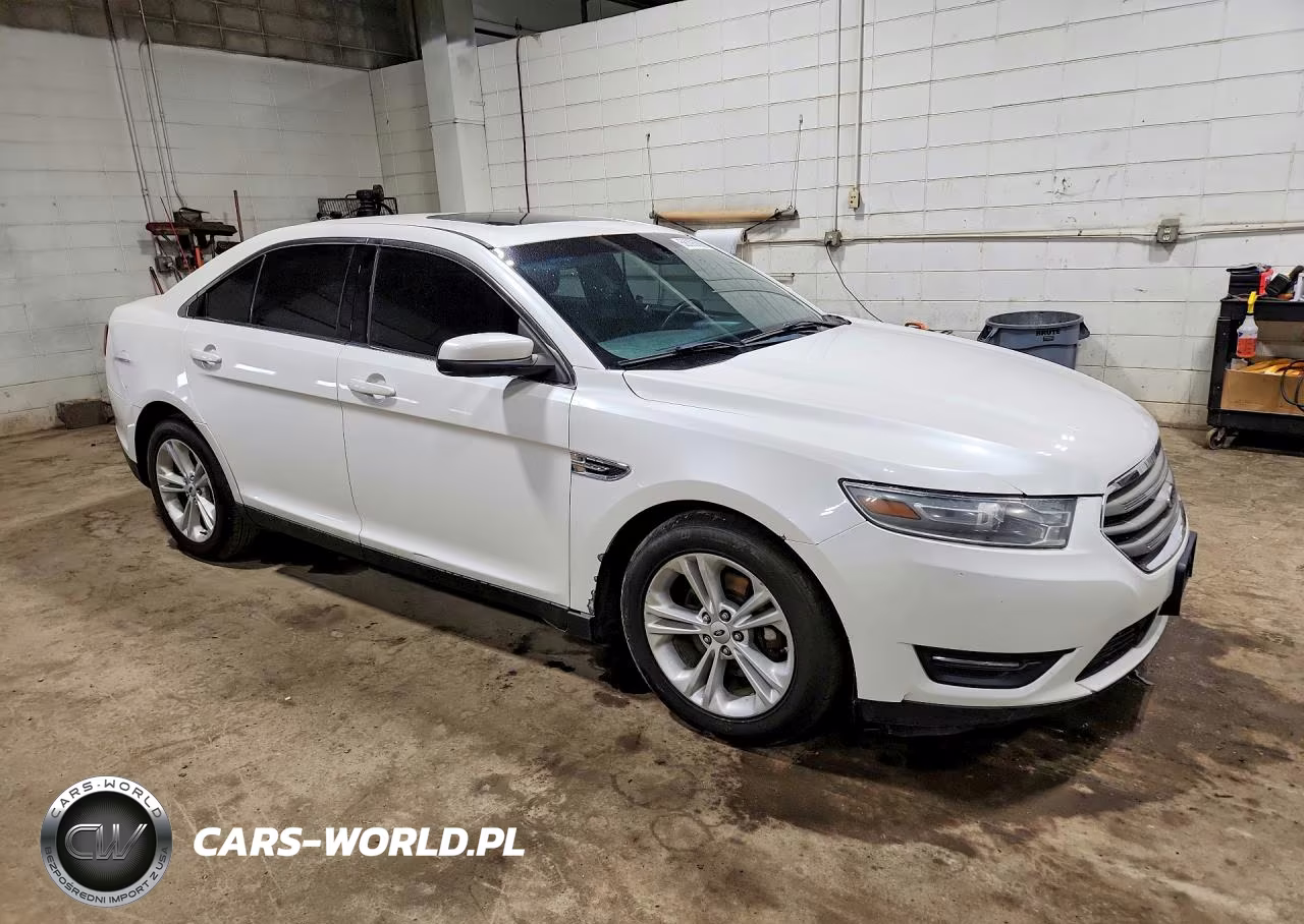2014 Ford Taurus 4D VIN:1FAHP2E93EG113012 - 4