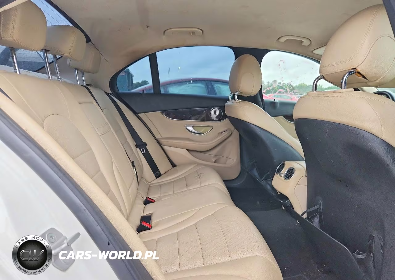 2015 Mercedes-Benz C 300 4Matic VIN:55SWF4KB7FU032838 - 10
