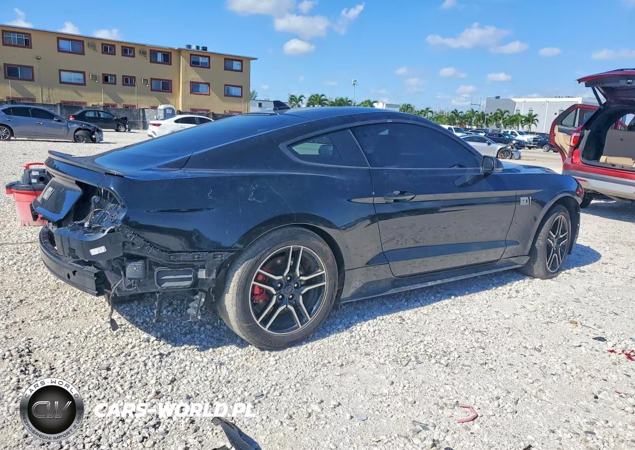 2021 Ford Mustang Mach I VIN:1FA6P8R08M5555087 - 3