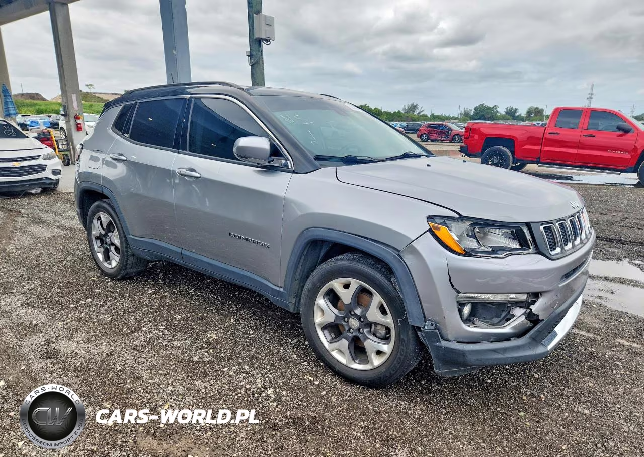 2019 Jeep Compass Limited VIN:3C4NJCCB4KT711322 - 4