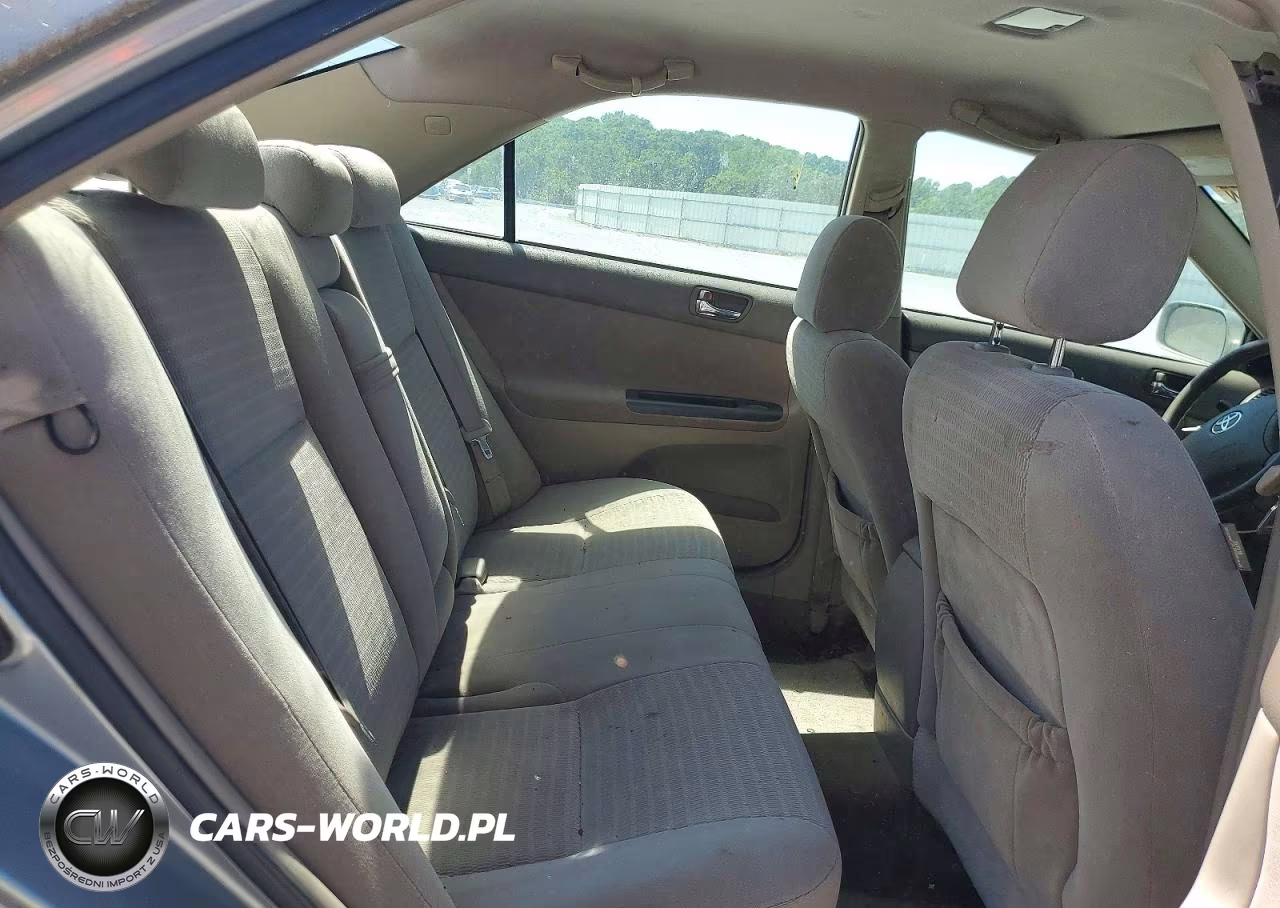 2005 Toyota Camry Le VIN:4T1BE30K05U546144 - 10