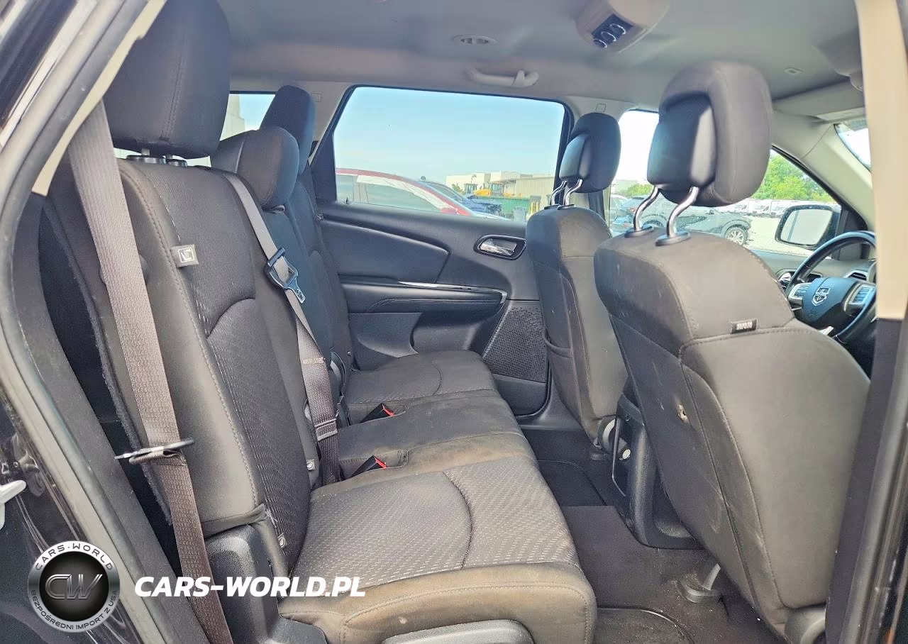 2018 Dodge Journey Se VIN:3C4PDCAB2JT385814 - 11